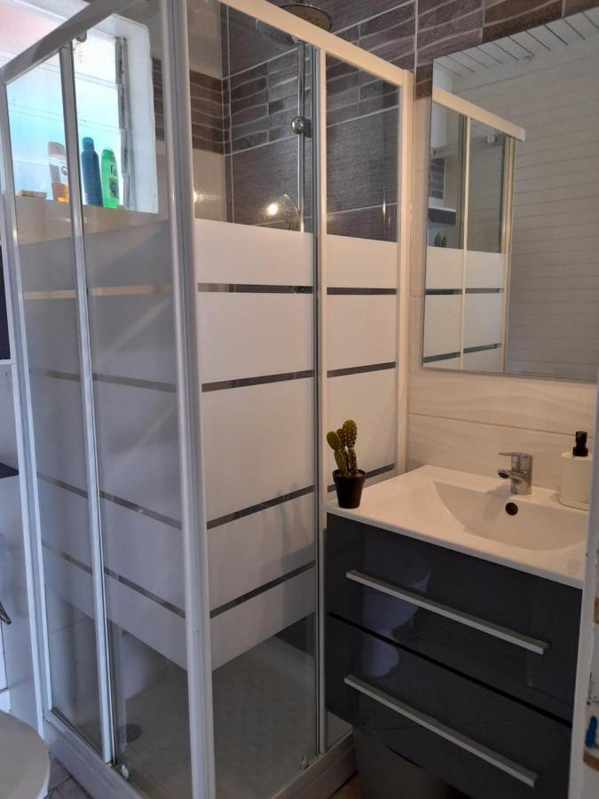 9 Lyly Location F3 Mezzanine Apartment Сент-Ан Екстериор снимка
